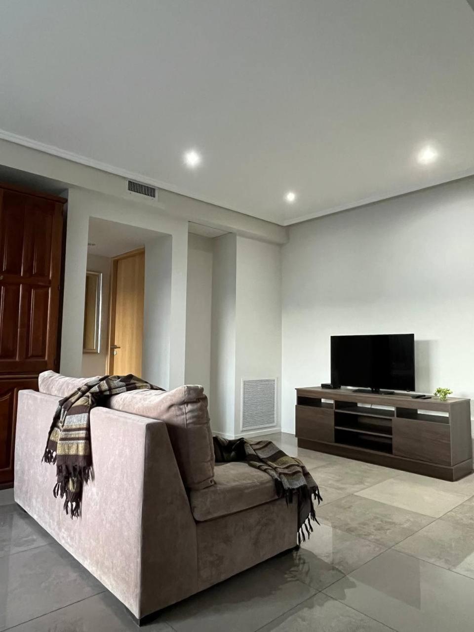 Apartamento Centrico Con Las Mejores Vistas De Mendoza Exterior foto