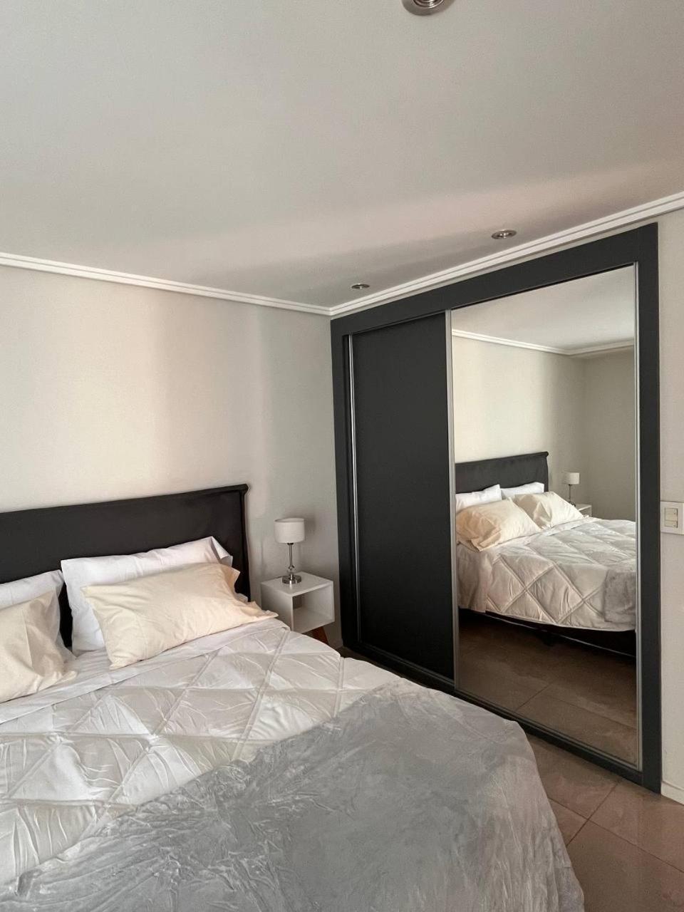 Apartamento Centrico Con Las Mejores Vistas De Mendoza Exterior foto